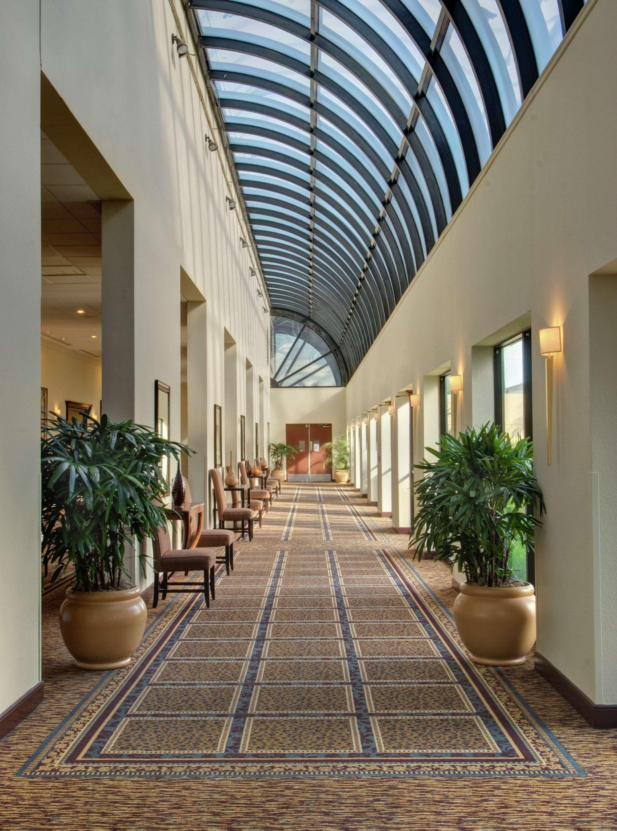 Embassy Suites By Hilton West Palm Beach Central מראה פנימי תמונה